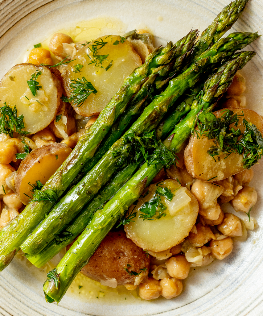 Roasted Asparagus with Stewed Chickpeas Vegan