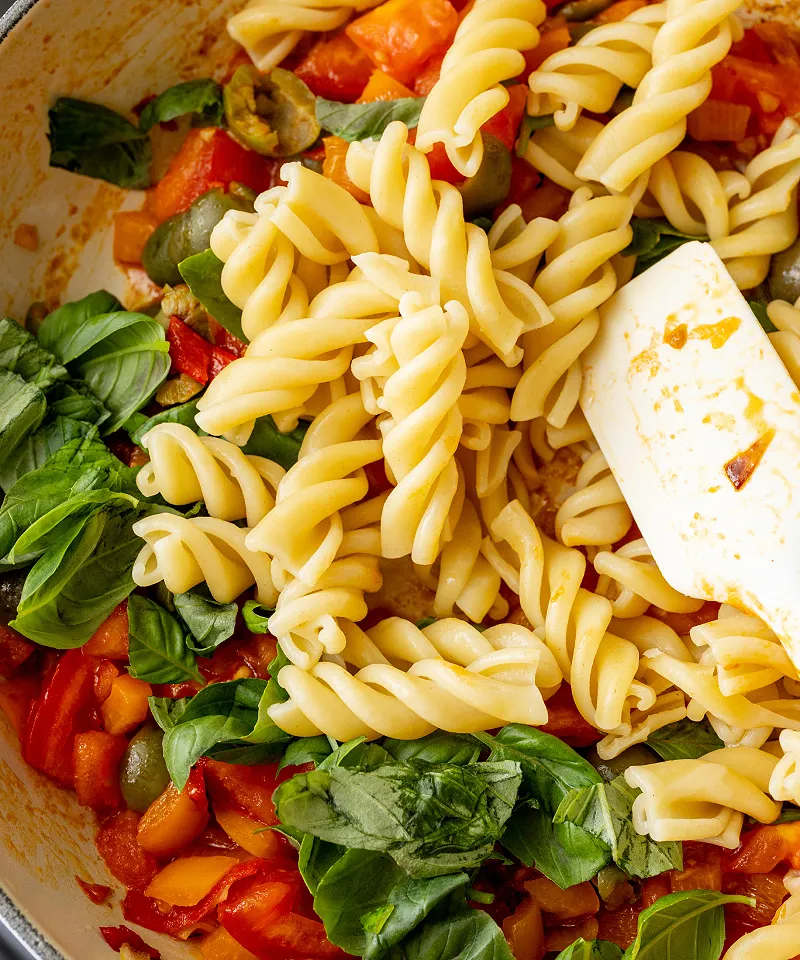 Add cooked pasta