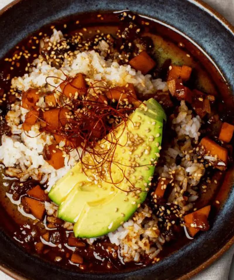 Spicy Sesame Sweet Potato Bowl