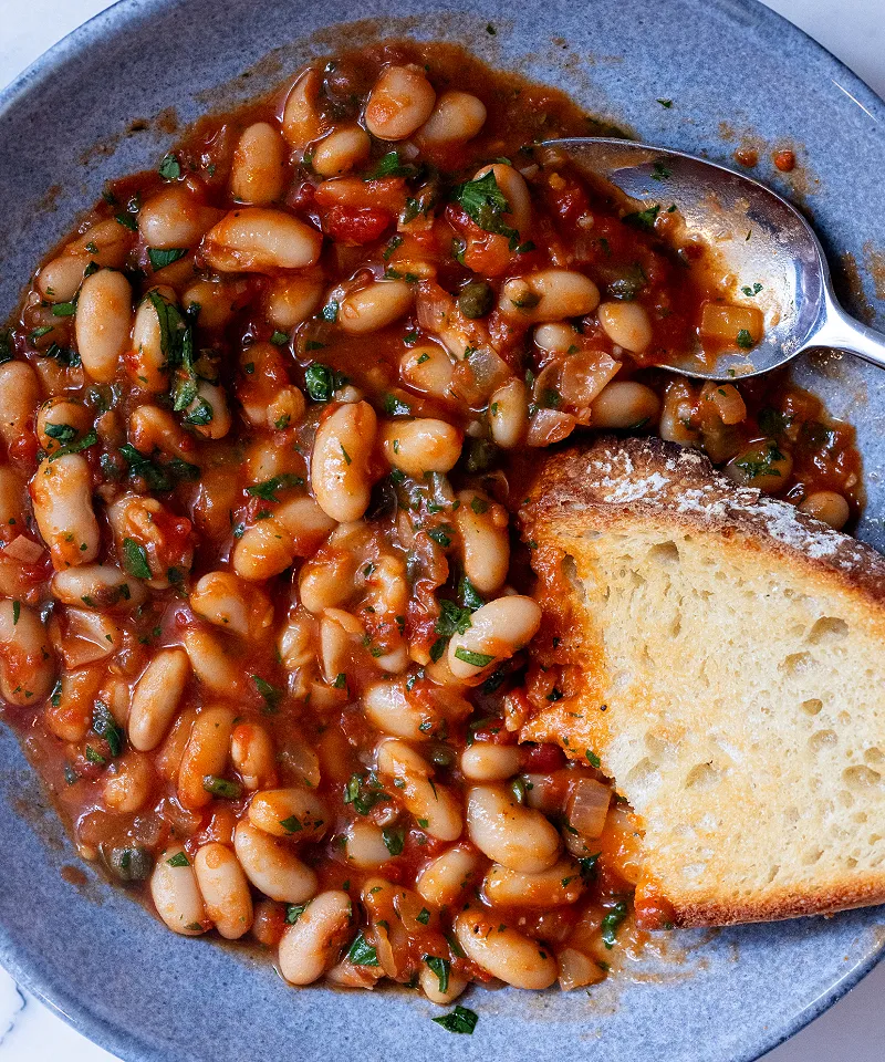 Vegan Spicy Beans with Capers