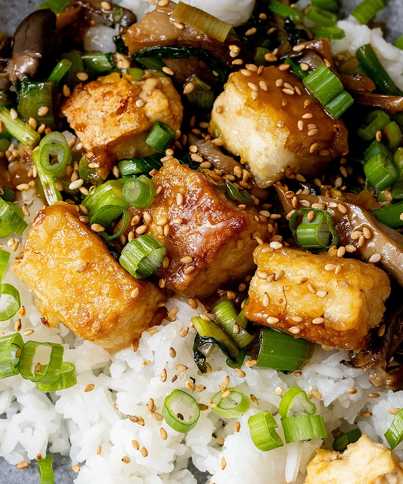 Best crispy tofu with greens